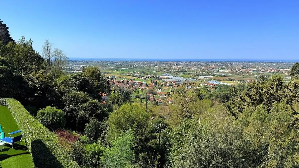 Vila Luxury Vintage Versilia Mommio