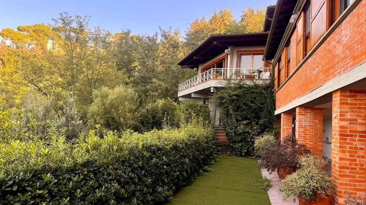 Luxury Vintage Versilia Mommio Itálie